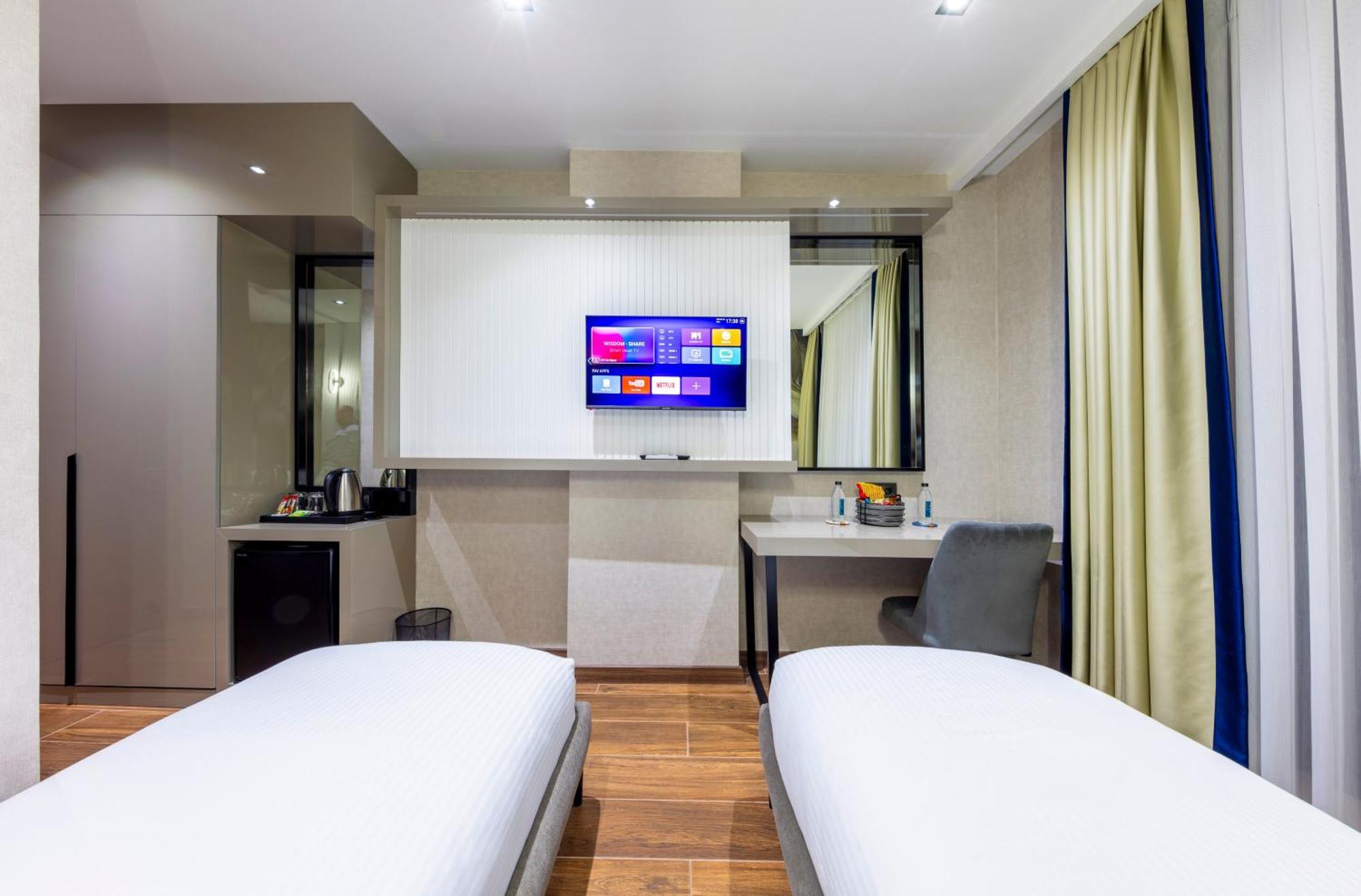 Dem Premium Hotel - Round Trip Airport Service - Istanbul International Airport Arnavutkoy Kültér fotó
