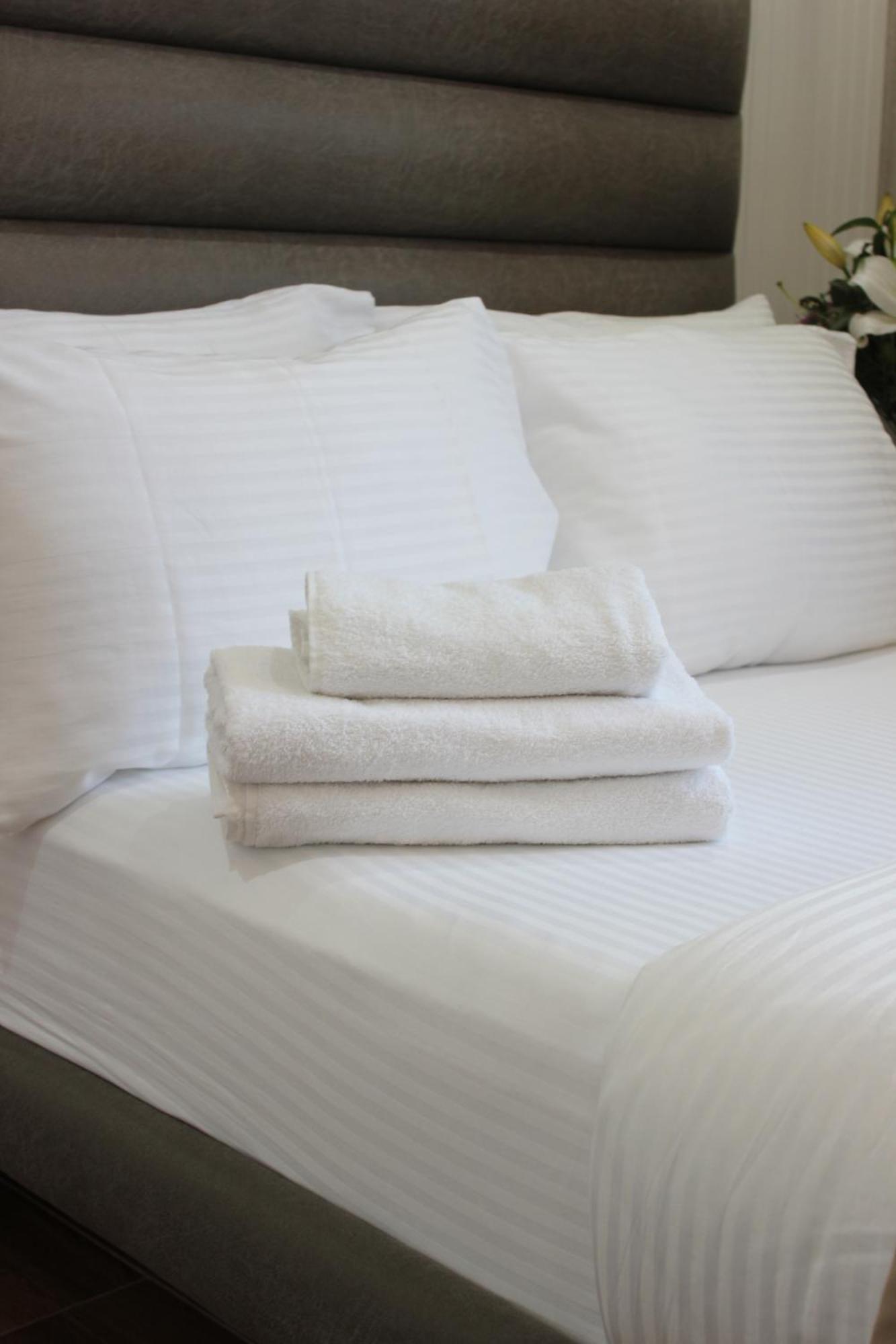 Dem Premium Hotel - Round Trip Airport Service - Istanbul International Airport Arnavutkoy Kültér fotó